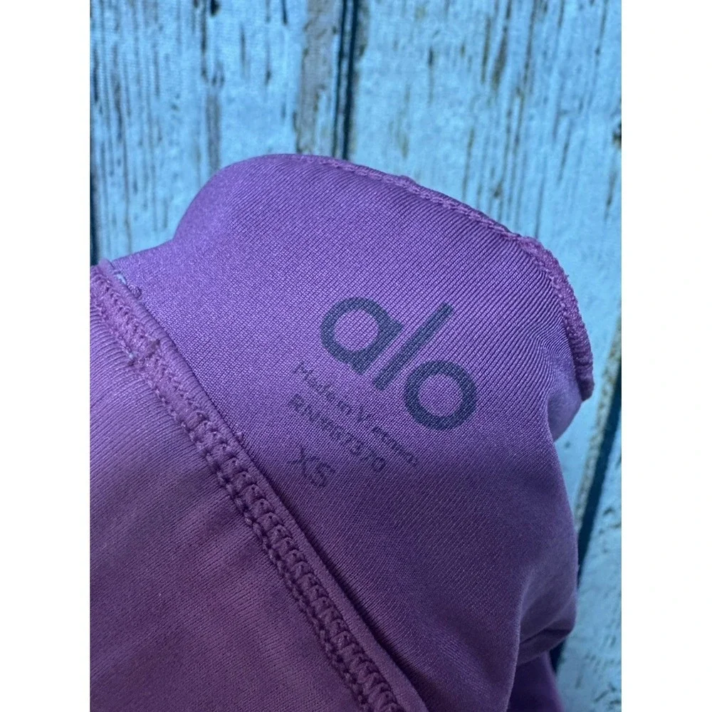Alo Yoga Scope‎ Sports Bra Dark Pink XS Strappy Mesh Adjustable Straps